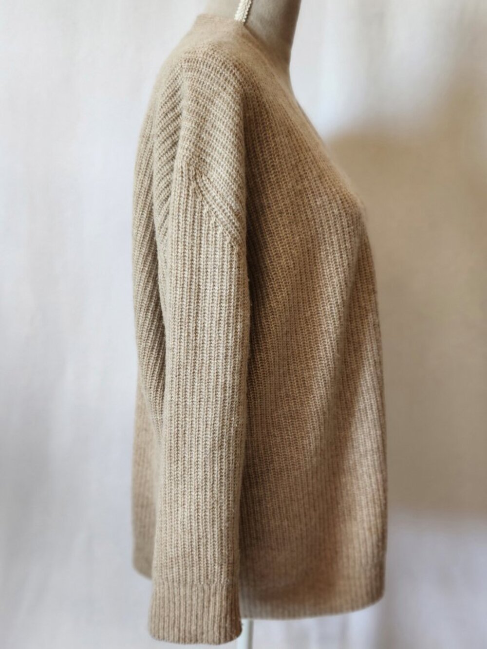 QUINCE Women Size XS Beige 100% Cashmere Button Down Oversized Cardigan Sweater - Picture 8 of 15
